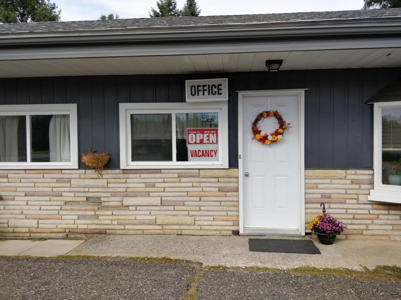 Telstar Motel Kakabeka Falls Екстериор снимка
